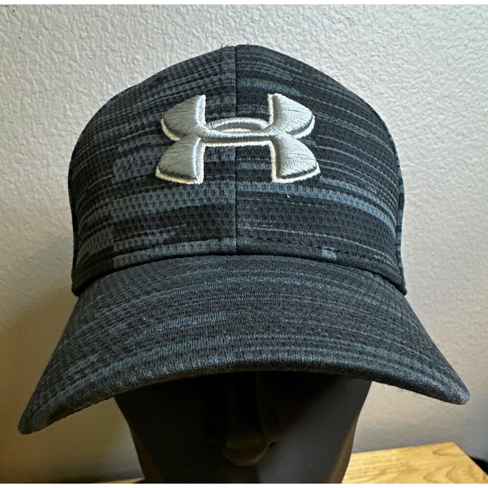 Under Armour Youth S/M Black Gray Striped Polyester Mesh Cap embroidered Logo